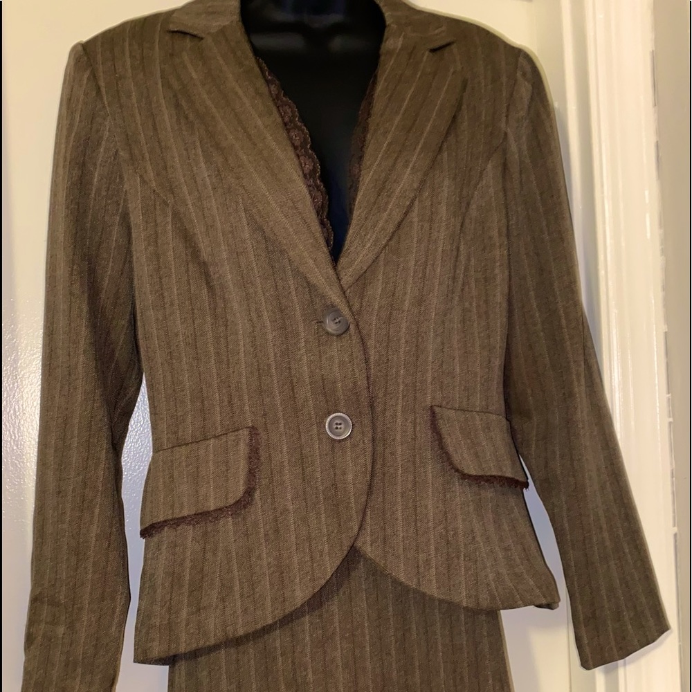 A.P.N.Y. 3PC.SUIT  STRIPED JACKET,PANT & SKIRT